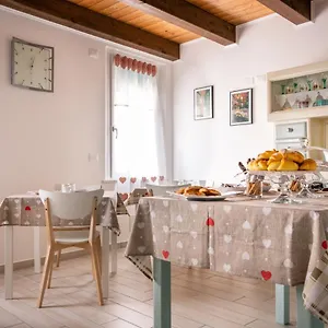 La Casa Di Santino Bed & Breakfast Comacchio